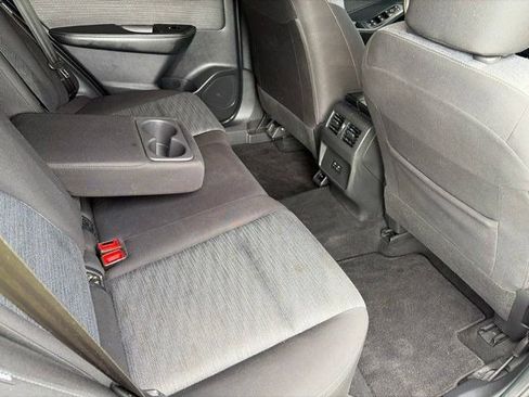 Used 2023 Nissan Rogue SV FWD image 32