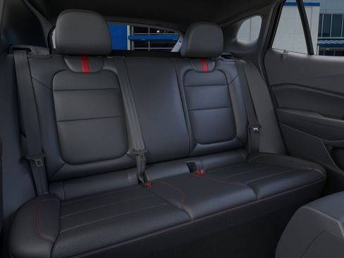 New 2026 Chevrolet Trax RS FWD image 17