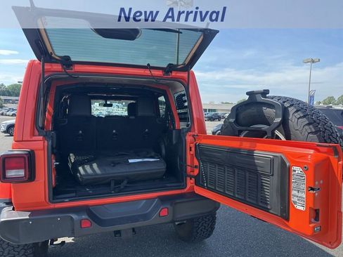 Used 2023 Jeep Wrangler Unlimited Sport w/ Xtreme 35 Tire Package AWD/4WD image 8