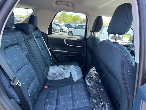 New 2025 Ford Bronco Sport Heritage w/ Convenience Package image 13