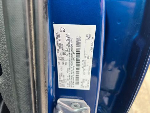 Used 2018 Ford Escape SEL w/ Ford Safe & Smart Package FWD image 13