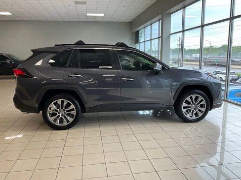Used 2025 Toyota RAV4 Limited AWD/4WD image 7