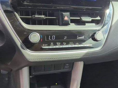 Certified 2024 Toyota Corolla Cross AWD Hybrid image 22