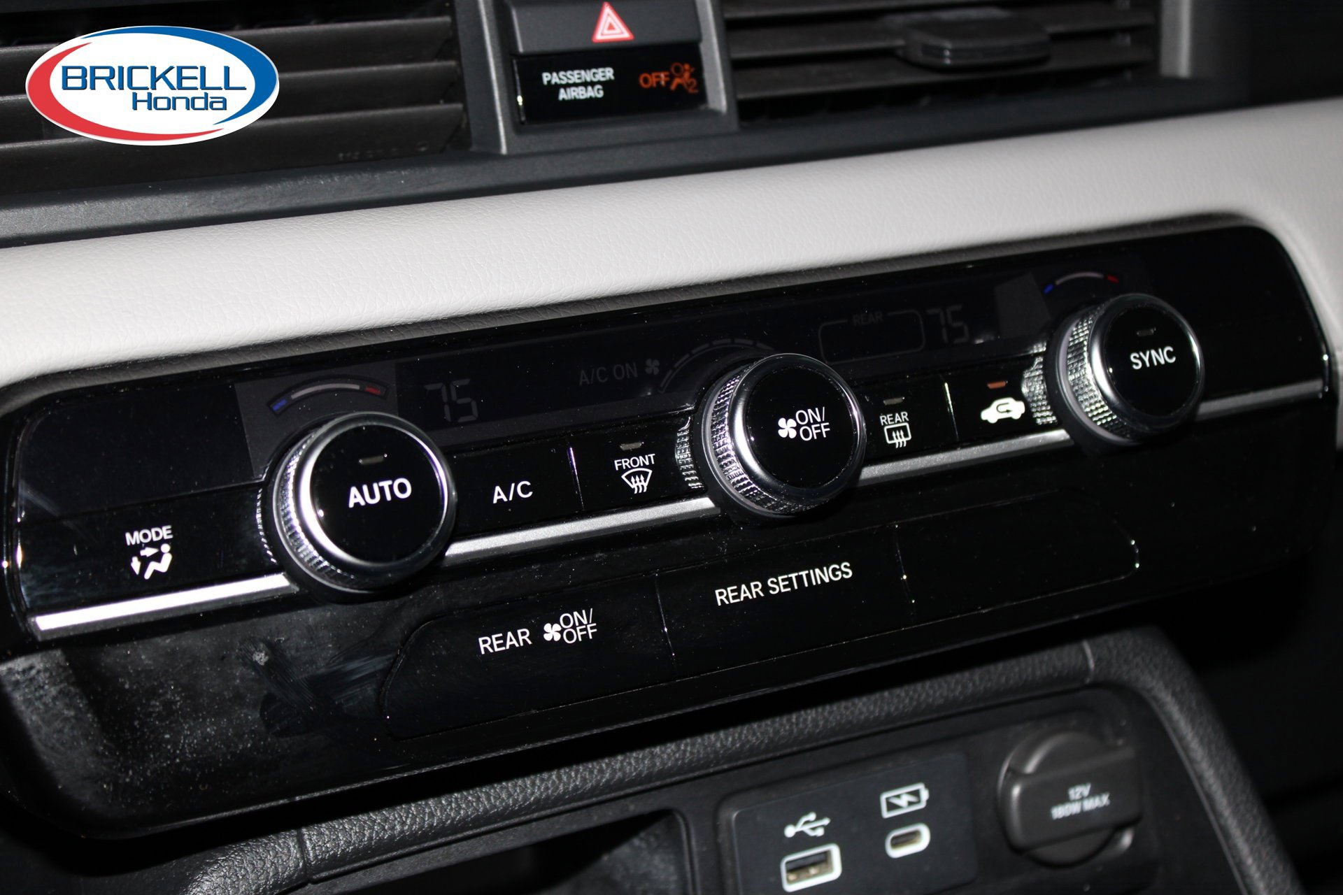 Certified 2023 Honda Pilot LX image 35