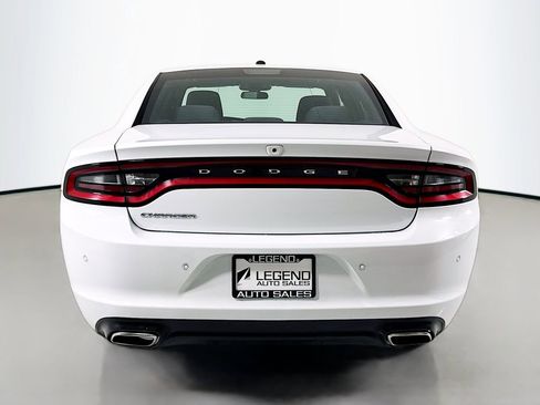 Used 2020 Dodge Charger SXT RWD image 5