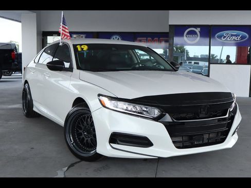 Used 2019 Honda Accord LX image 1