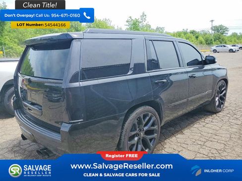 Used 2015 Cadillac Escalade Luxury AWD/4WD image 4