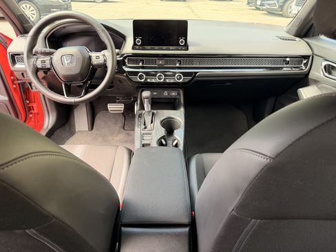 Used 2024 Honda Civic Sport image 14