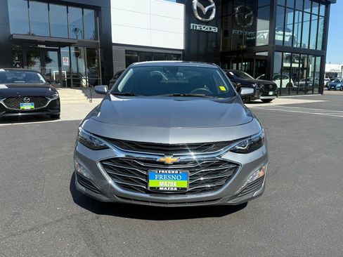 Used 2024 Chevrolet Malibu LT FWD image 2