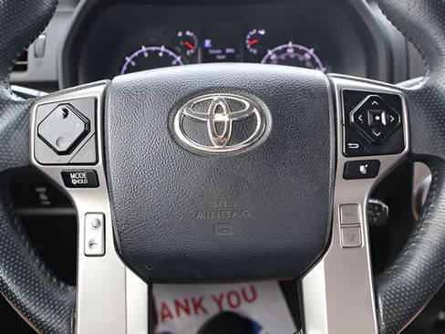 Used 2021 Toyota 4Runner SR5 AWD/4WD image 30