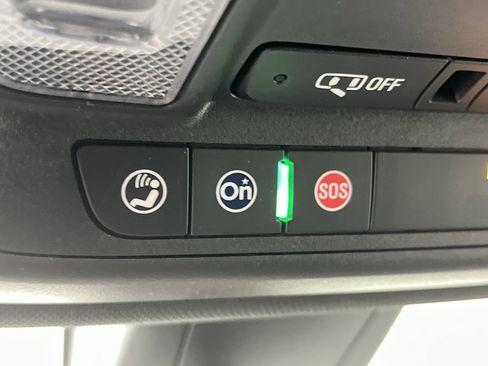 Certified 2023 Chevrolet Traverse LT w/ LPO, Floor Liner Package AWD/4WD image 28