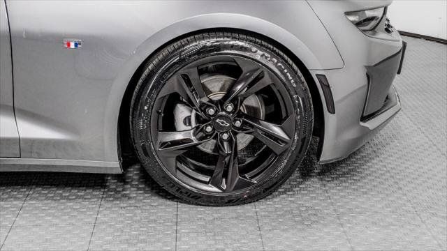 Used 2022 Chevrolet Camaro LT RWD image 28