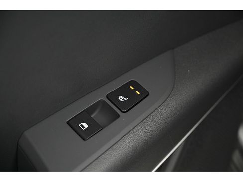 New 2025 Kia Niro EX w/ EX Cold Weather Package image 12