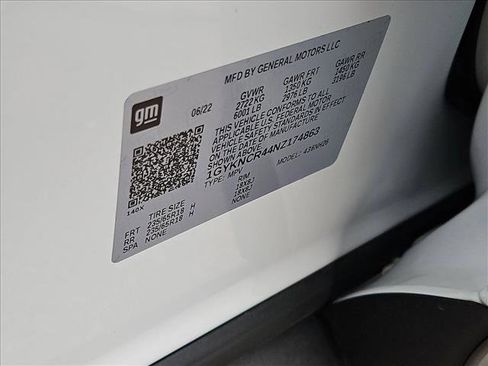 Used 2022 Cadillac XT5 Premium Luxury w/ LPO, Floor Liner Package image 24