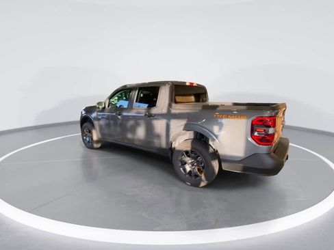 Used 2024 Ford Maverick Tremor w/ Tremor Off-Road Package AWD/4WD image 6
