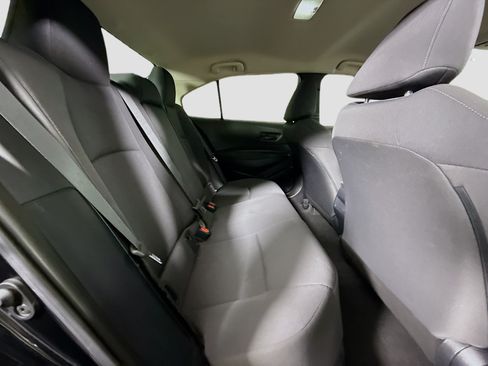 Used 2022 Toyota Corolla LE w/ LE Convenience Package FWD image 27