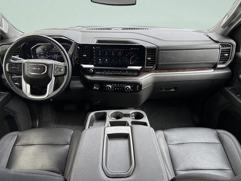 Used 2024 GMC Sierra 1500 SLT image 29