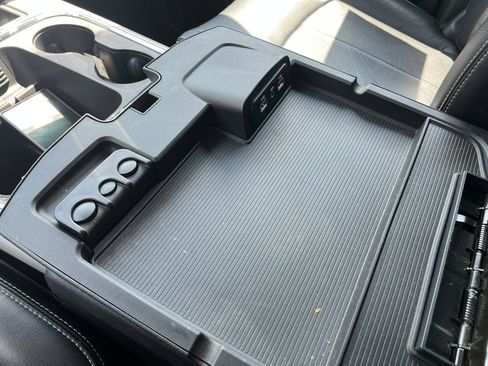 Used 2018 RAM 2500 Laramie image 24