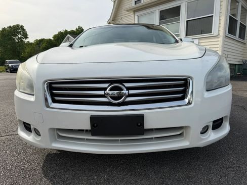 Used 2012 Nissan Maxima 3.5 SV w/ Premium Pkg FWD image 11