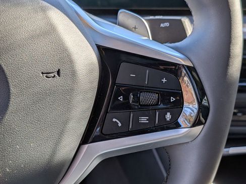 Used 2025 BMW 430i xDrive w/ Premium Package image 19