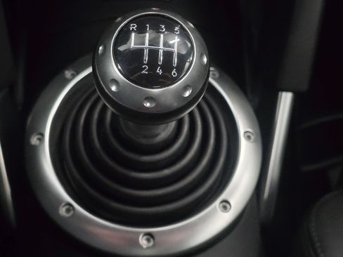 Used 2001 Audi TT 1.8T AWD/4WD image 13