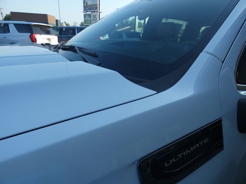 Certified 2022 GMC Sierra 1500 Denali Ultimate AWD/4WD image 7