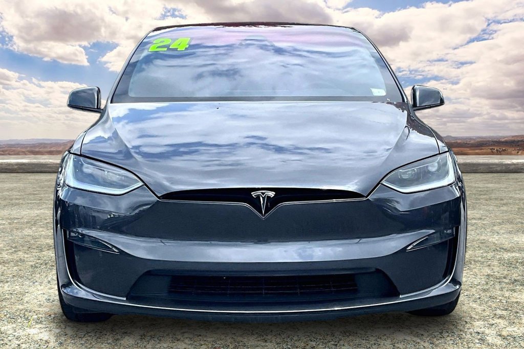 Used 2024 Tesla Model X AWD/4WD image 2