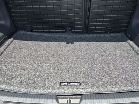 New 2026 Volkswagen Atlas Cross Sport SE FWD image 26