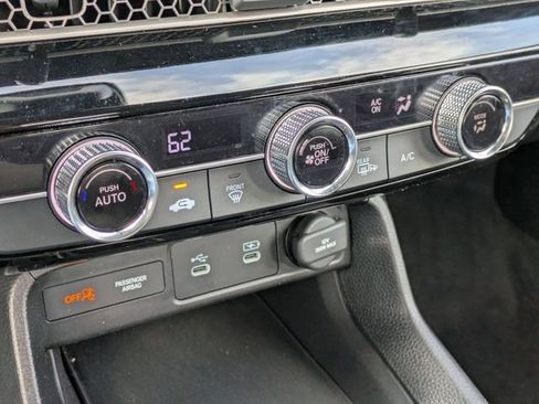 Used 2025 Honda Civic Sport image 21