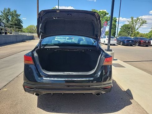 Used 2021 Nissan Altima 2.5 SL AWD/4WD image 13