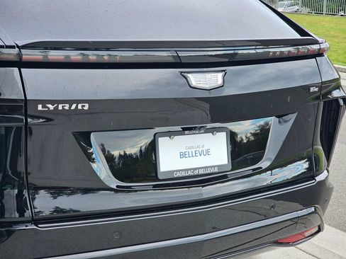 New 2027 Cadillac Lyriq Sport AWD/4WD image 14
