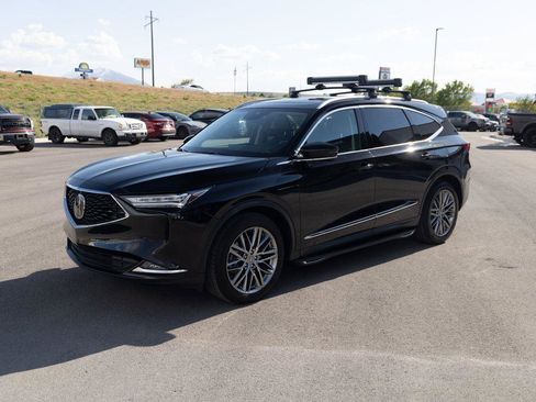 Used 2024 Acura MDX SH-AWD w/ Advance Package image 4