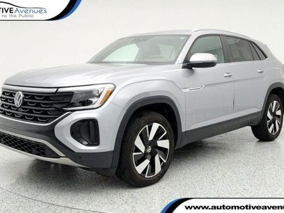 Used 2024 Volkswagen Atlas Cross Sport SE