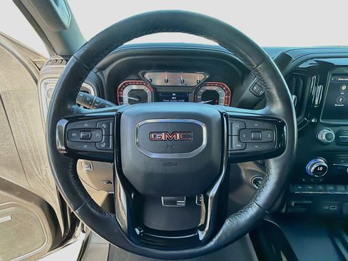 Used 2021 GMC Sierra 1500 SLT w/ SLT Premium Plus Package AWD/4WD image 11