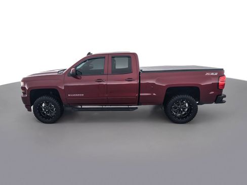 Used 2017 Chevrolet Silverado 1500 LT w/ All Star Edition AWD/4WD image 8