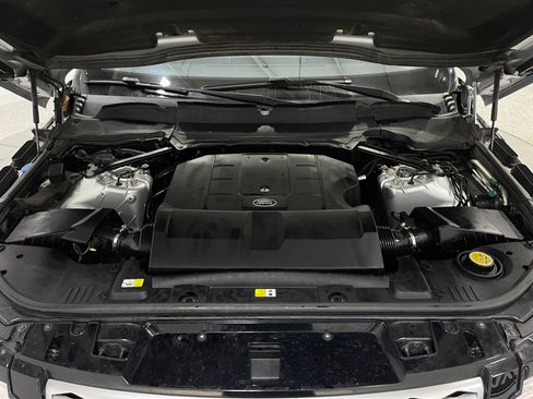 Used 2017 Land Rover Range Rover Sport HSE image 27