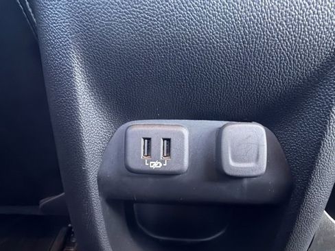 Used 2020 Chevrolet Colorado ZR2 image 43