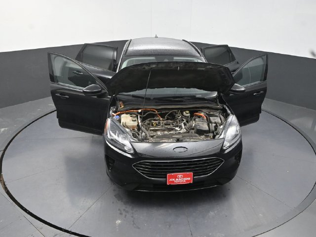 Used 2021 Ford Escape SE w/ SE Sport Appearance Package FWD image 40
