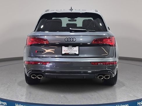 Used 2024 Audi SQ5 Prestige w/ Prestige Package image 7