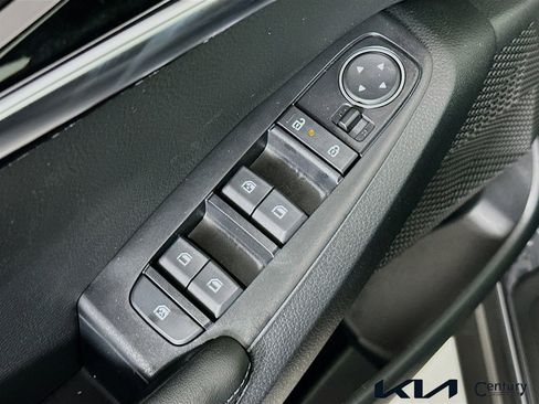 New 2025 Kia Seltos EX w/ EX Sunroof Package image 17