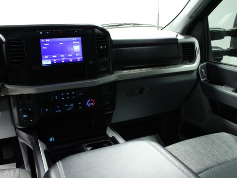Used 2023 Ford F450 XLT w/ 360-Degree Camera Package AWD/4WD image 19