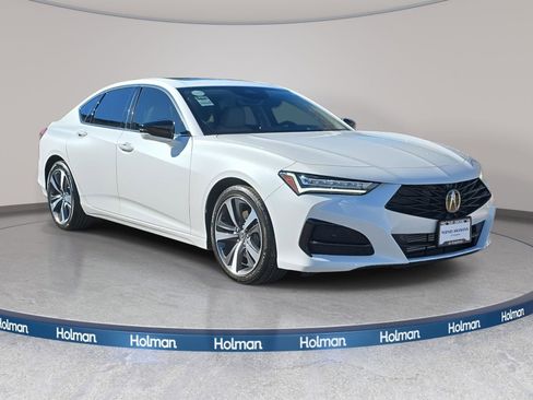 Used 2025 Acura TLX w/ Technology Package image 9