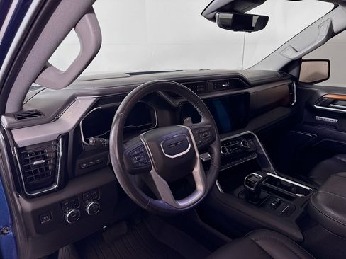 Used 2023 GMC Sierra 1500 Denali w/ Denali Reserve Package image 9