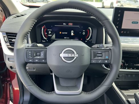 New 2026 Nissan Rogue Platinum AWD/4WD image 9