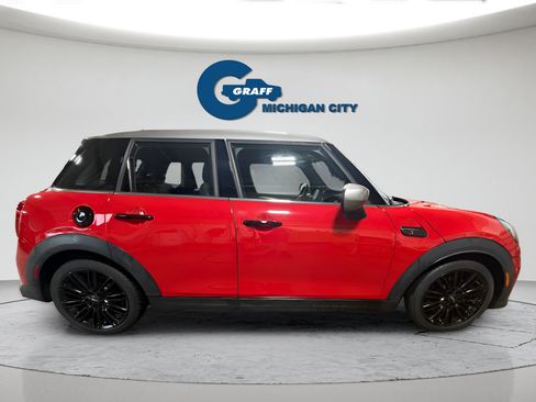 Used 2022 MINI Cooper S FWD image 6