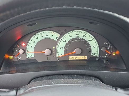 Used 2009 Toyota Camry SE FWD image 23