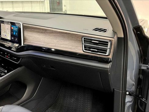 New 2026 Volkswagen Atlas SEL Premium R-Line image 28