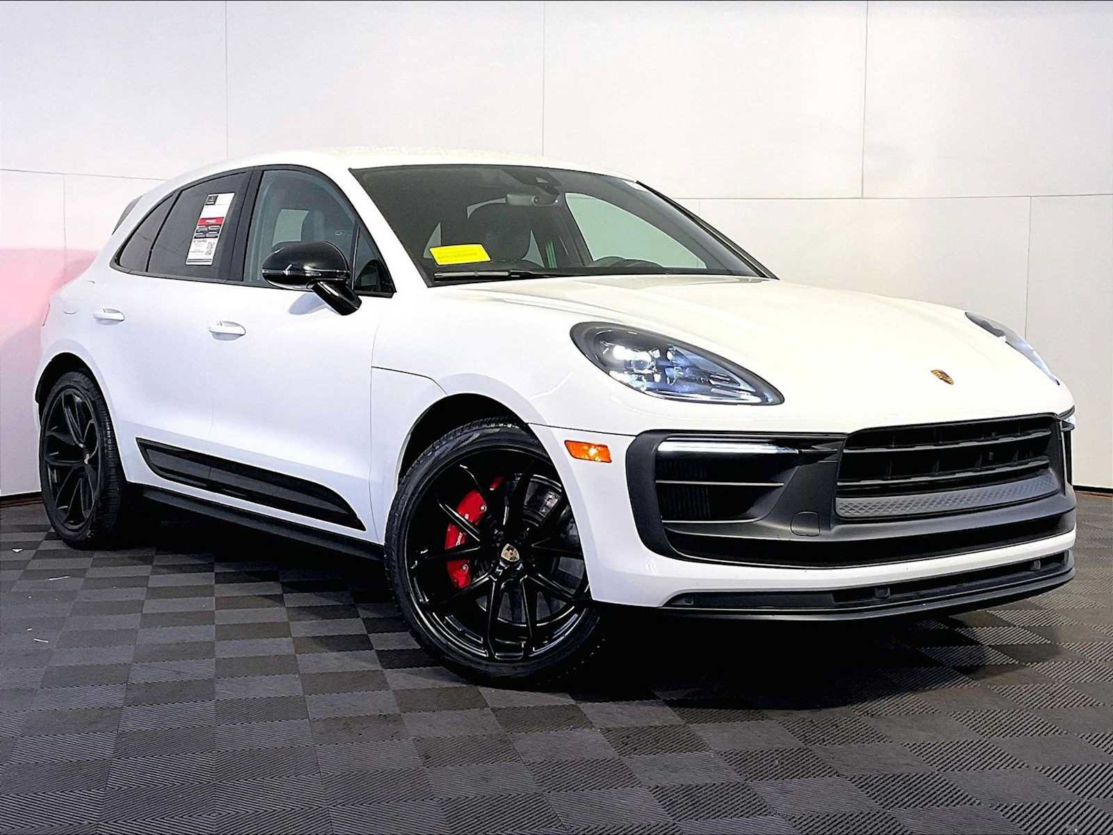 Certified 2022 Porsche Macan GTS AWD/4WD image 9