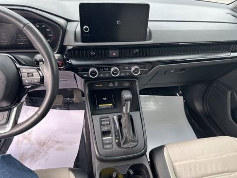 Used 2024 Honda CR-V Sport Touring image 10