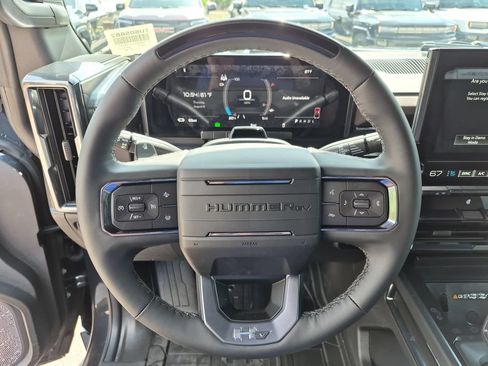 New 2026 GMC Hummer EV 4x4 Crew Cab w/ LPO, Dark Essentials Package image 22
